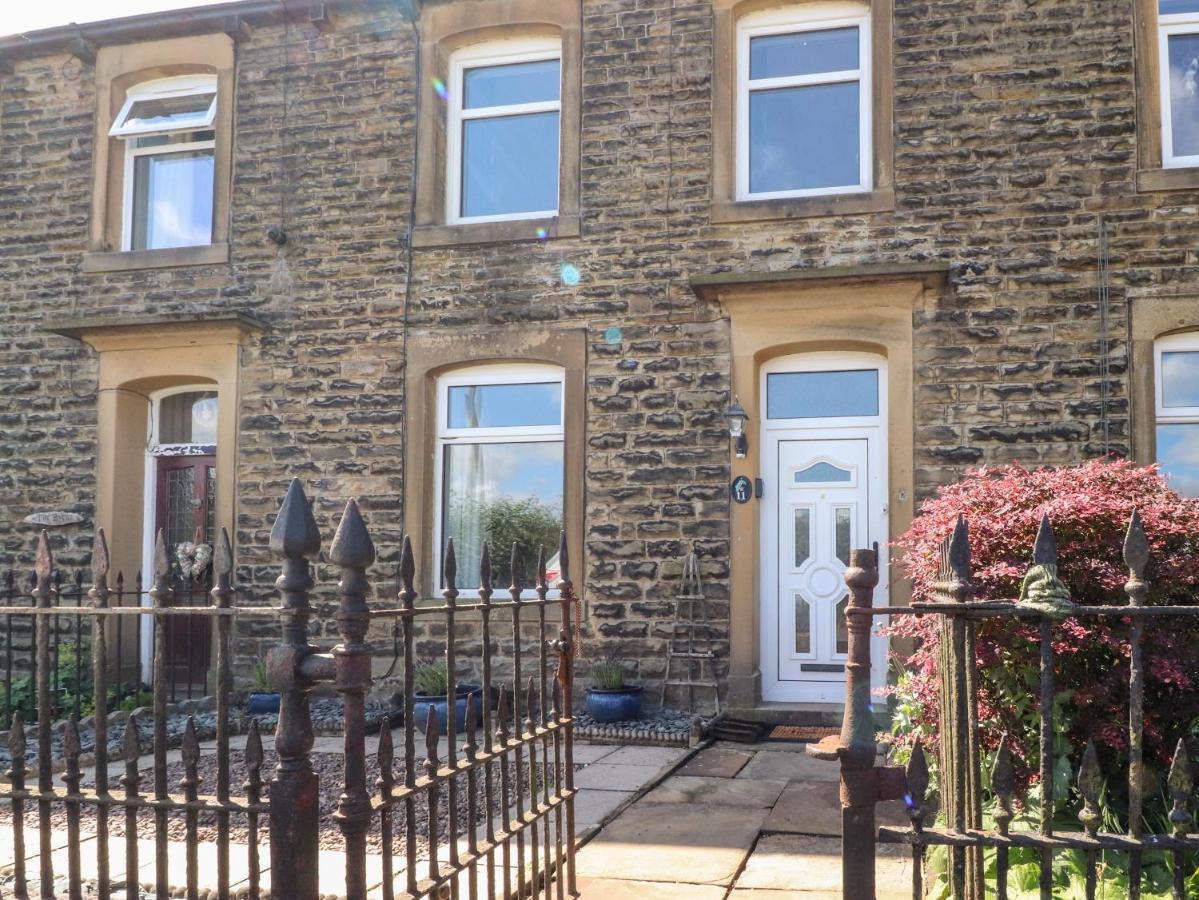 Kingfisher Cottage, 11 Airebank Terrace Skipton Exterior photo